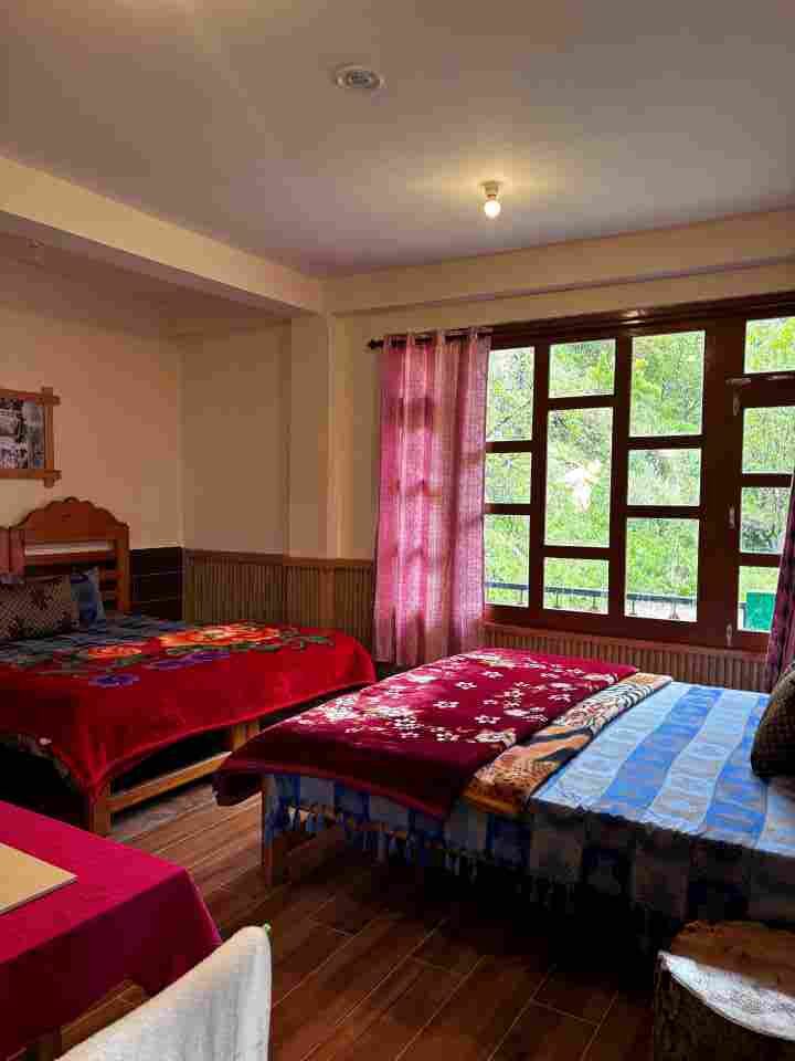 Family Deluxe Room in Tosh at Hotel Snow View